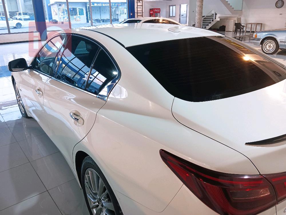 انفنتي Q50